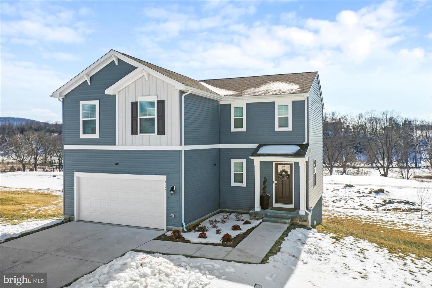 350 MESA CT, BROADWAY, Virginia 22815, 4 Bedrooms Bedrooms, 15 Rooms Rooms,2 BathroomsBathrooms,Residential,For sale,350 MESA CT,VARO2002838 MLS # VARO2002838