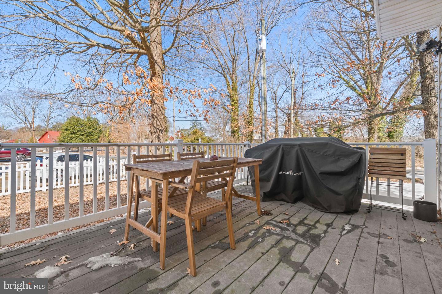 11 1ST ST, COLONIAL BEACH, Virginia 22443, 4 Bedrooms Bedrooms, 10 Rooms Rooms,2 BathroomsBathrooms,Residential,For sale,11 1ST ST,VAWE2010480 MLS # VAWE2010480