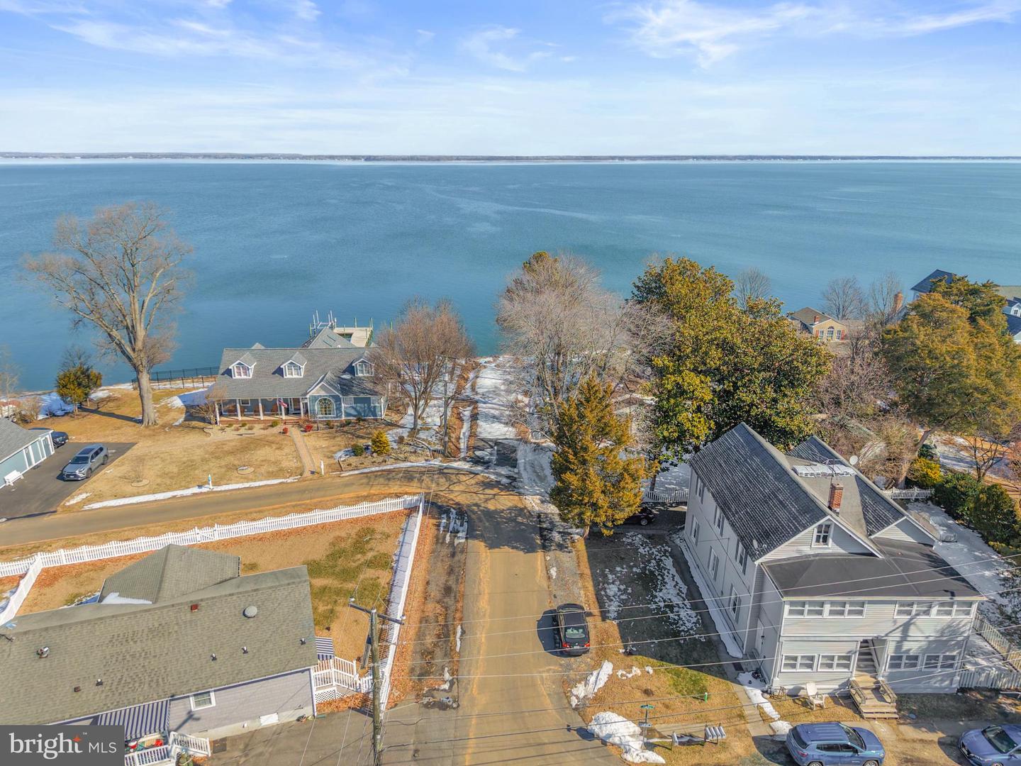 11 1ST ST, COLONIAL BEACH, Virginia 22443, 4 Bedrooms Bedrooms, 10 Rooms Rooms,2 BathroomsBathrooms,Residential,For sale,11 1ST ST,VAWE2010480 MLS # VAWE2010480