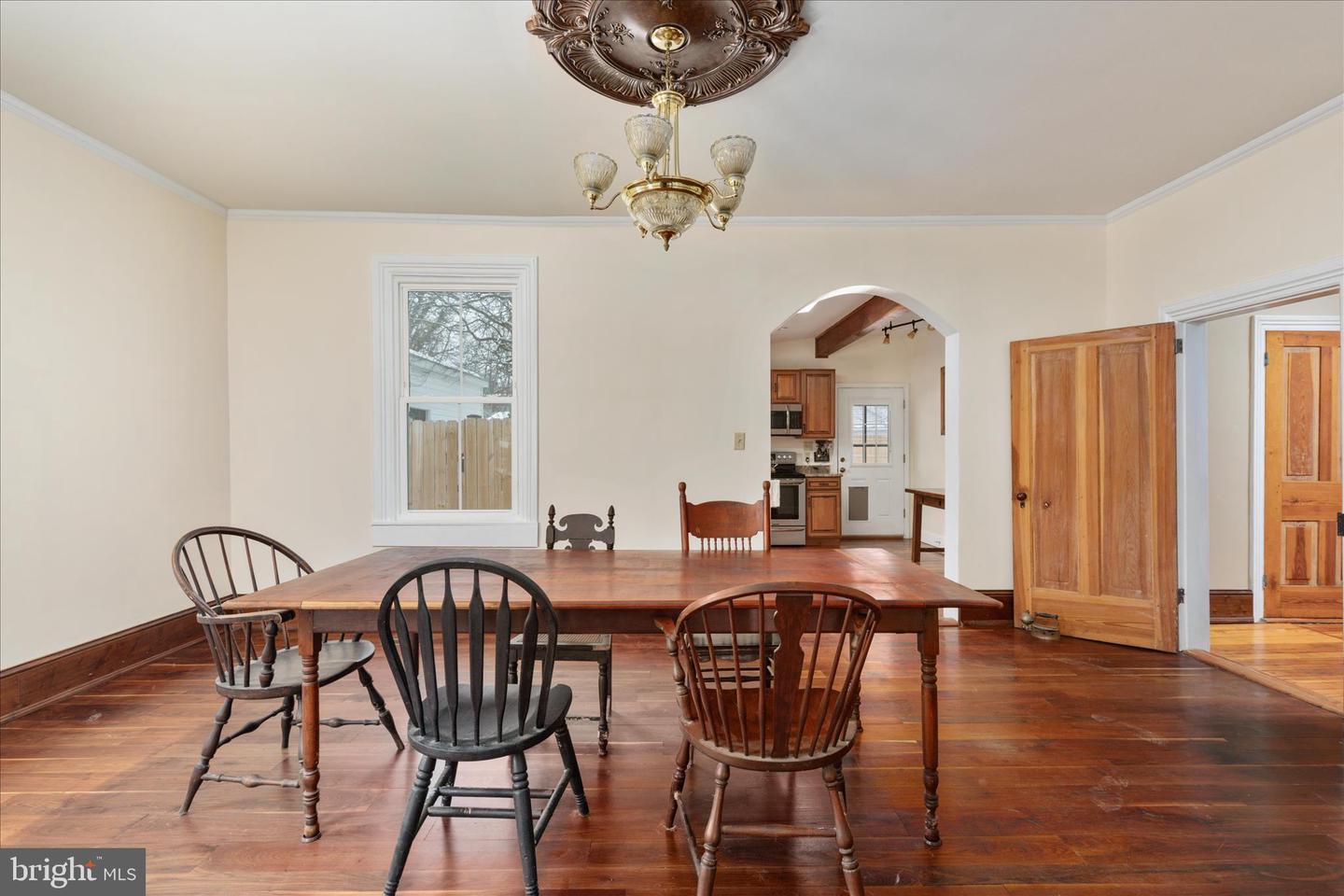 316 S MUHLENBERG ST, WOODSTOCK, Virginia 22664, 5 Bedrooms Bedrooms, 10 Rooms Rooms,3 BathroomsBathrooms,Residential,For sale,316 S MUHLENBERG ST,VASH2013532 MLS # VASH2013532