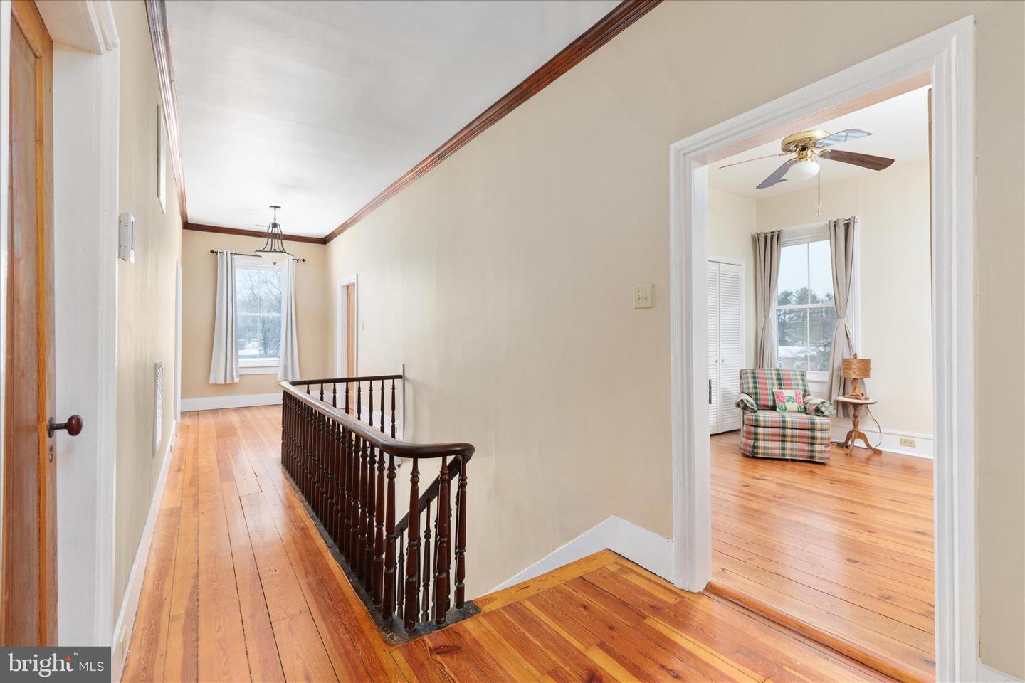 316 S MUHLENBERG ST, WOODSTOCK, Virginia 22664, 5 Bedrooms Bedrooms, 10 Rooms Rooms,3 BathroomsBathrooms,Residential,For sale,316 S MUHLENBERG ST,VASH2013532 MLS # VASH2013532