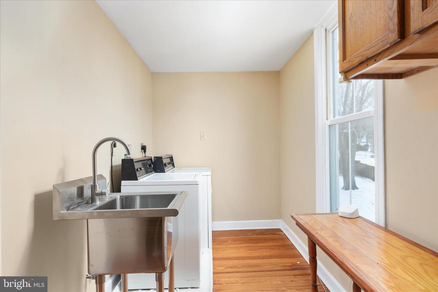 316 S MUHLENBERG ST, WOODSTOCK, Virginia 22664, 5 Bedrooms Bedrooms, 10 Rooms Rooms,3 BathroomsBathrooms,Residential,For sale,316 S MUHLENBERG ST,VASH2013532 MLS # VASH2013532