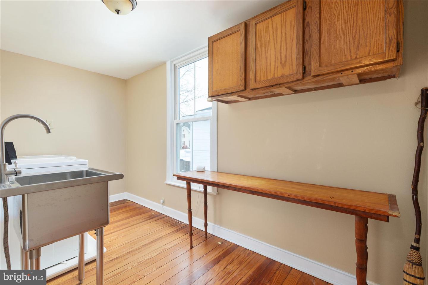 316 S MUHLENBERG ST, WOODSTOCK, Virginia 22664, 5 Bedrooms Bedrooms, 10 Rooms Rooms,3 BathroomsBathrooms,Residential,For sale,316 S MUHLENBERG ST,VASH2013532 MLS # VASH2013532