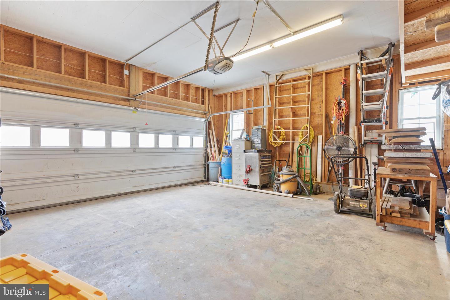 316 S MUHLENBERG ST, WOODSTOCK, Virginia 22664, 5 Bedrooms Bedrooms, 10 Rooms Rooms,3 BathroomsBathrooms,Residential,For sale,316 S MUHLENBERG ST,VASH2013532 MLS # VASH2013532