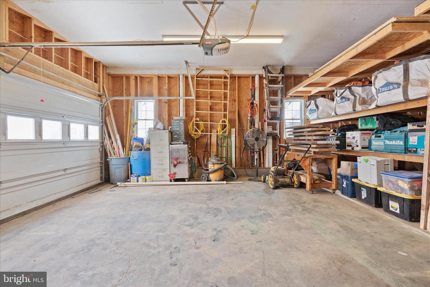 316 S MUHLENBERG ST, WOODSTOCK, Virginia 22664, 5 Bedrooms Bedrooms, 10 Rooms Rooms,3 BathroomsBathrooms,Residential,For sale,316 S MUHLENBERG ST,VASH2013532 MLS # VASH2013532