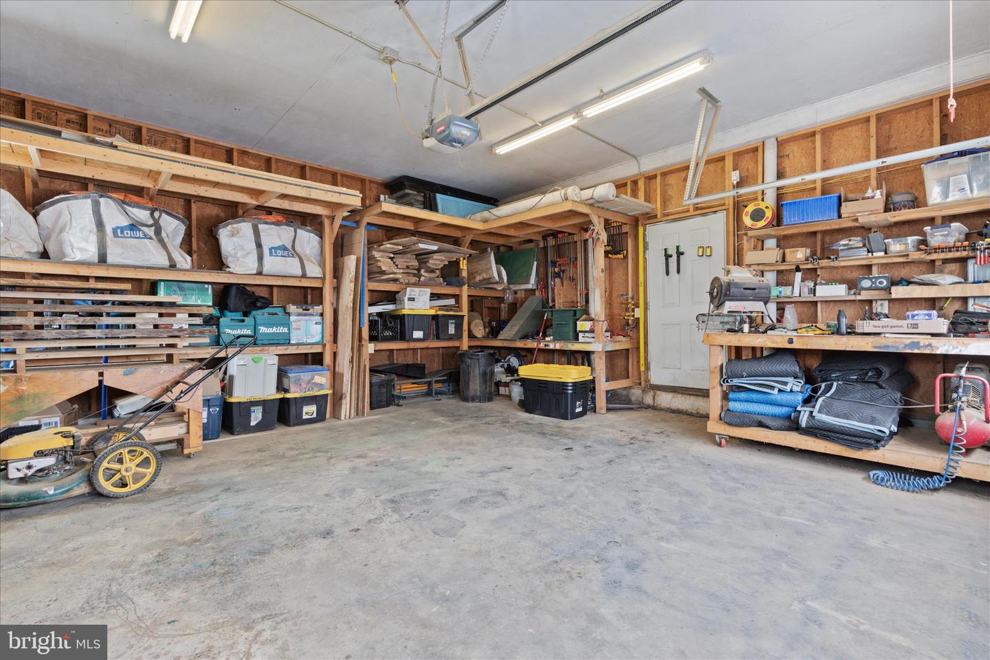 316 S MUHLENBERG ST, WOODSTOCK, Virginia 22664, 5 Bedrooms Bedrooms, 10 Rooms Rooms,3 BathroomsBathrooms,Residential,For sale,316 S MUHLENBERG ST,VASH2013532 MLS # VASH2013532