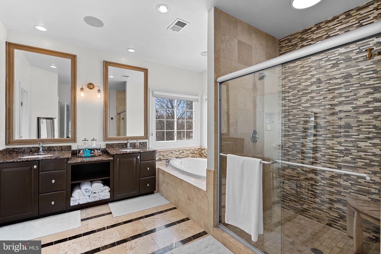 18415 KINGSMILL ST, LEESBURG, Virginia 20176, 5 Bedrooms Bedrooms, ,4 BathroomsBathrooms,Residential,For sale,18415 KINGSMILL ST,VALO2115426 MLS # VALO2115426