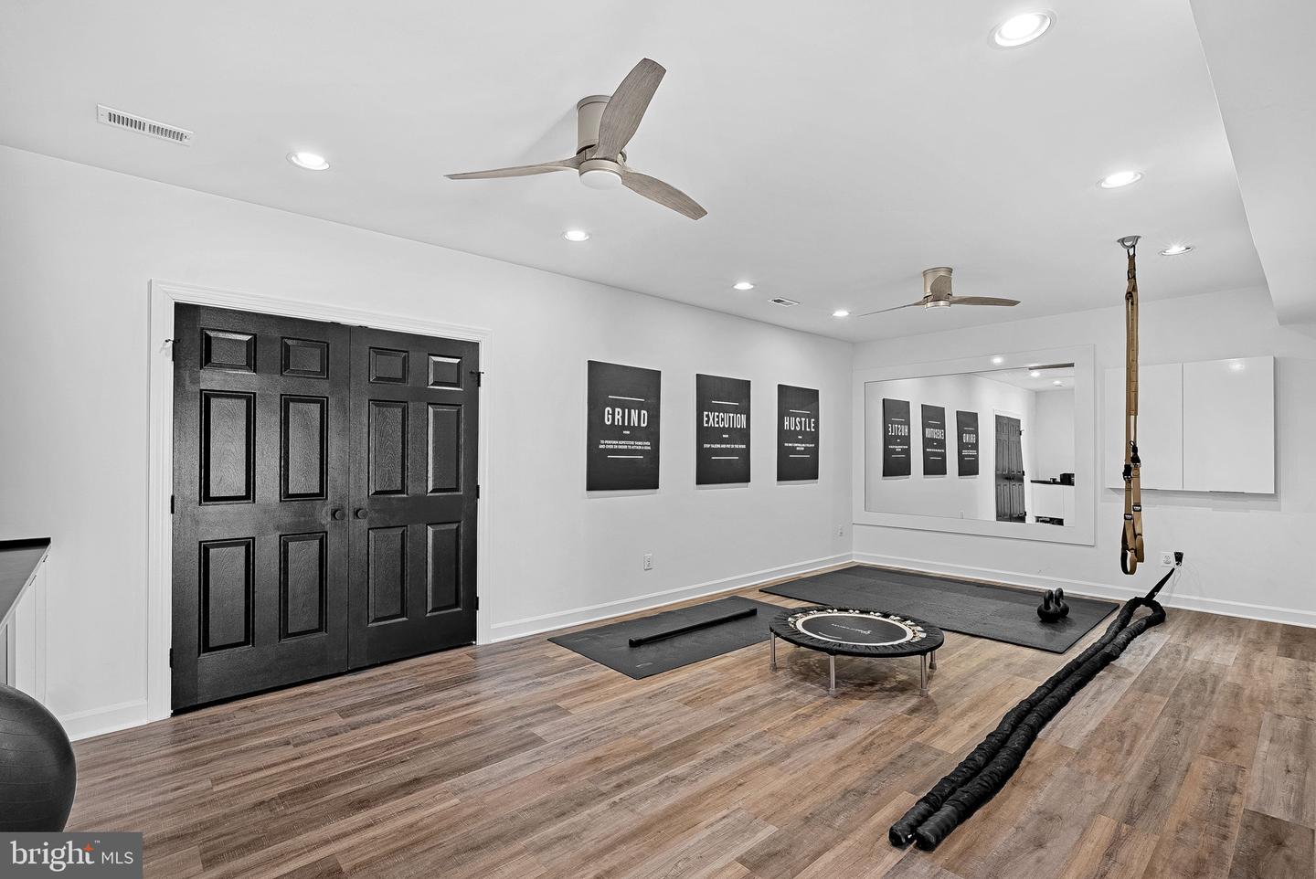 18415 KINGSMILL ST, LEESBURG, Virginia 20176, 5 Bedrooms Bedrooms, ,4 BathroomsBathrooms,Residential,For sale,18415 KINGSMILL ST,VALO2115426 MLS # VALO2115426