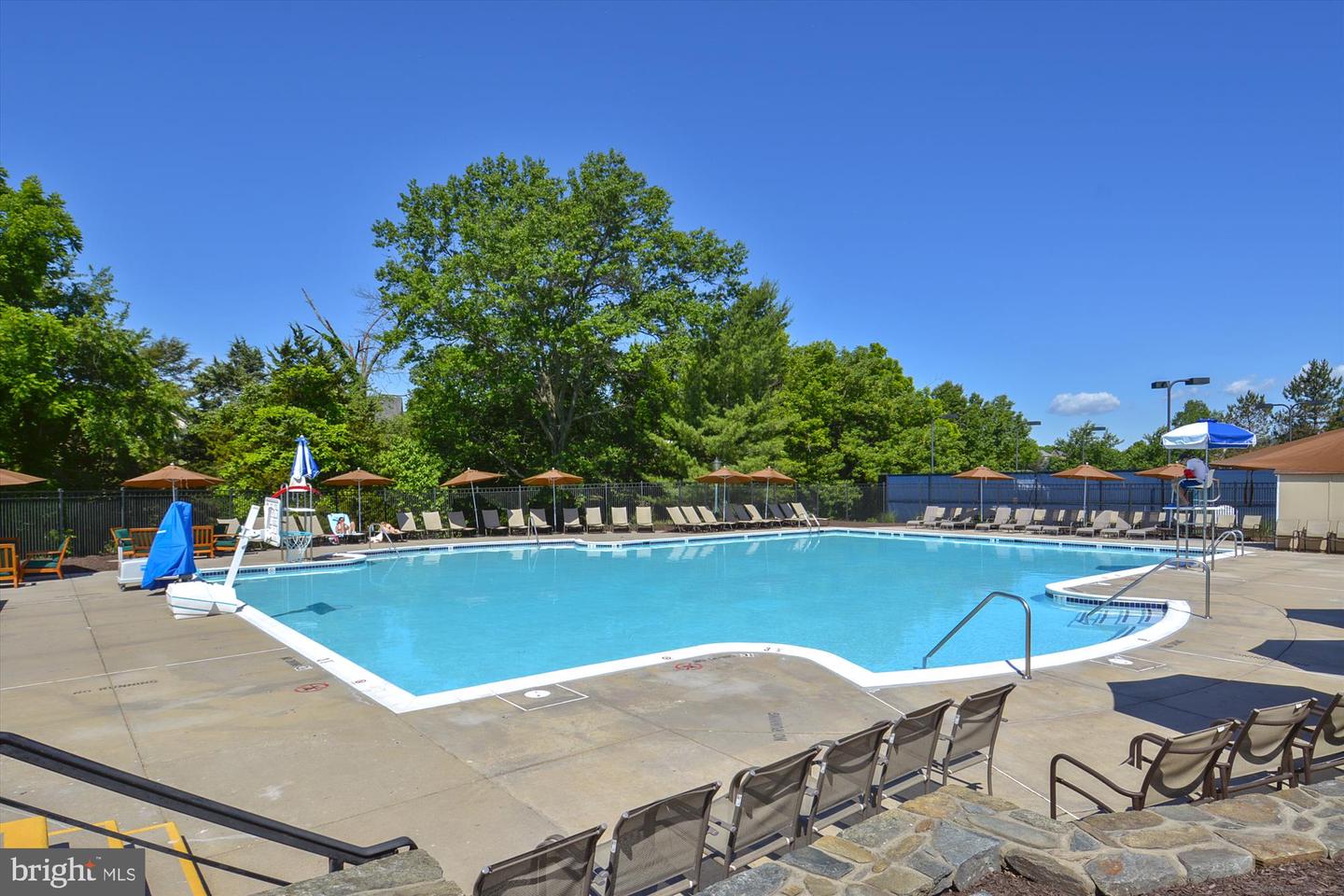 18415 KINGSMILL ST, LEESBURG, Virginia 20176, 5 Bedrooms Bedrooms, ,4 BathroomsBathrooms,Residential,For sale,18415 KINGSMILL ST,VALO2115426 MLS # VALO2115426