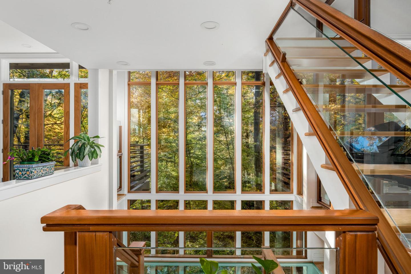 2807 CHESTERFIELD PL NW, WASHINGTON, District Of Columbia 20008, 5 Bedrooms Bedrooms, ,5 BathroomsBathrooms,Residential,For sale,2807 CHESTERFIELD PL NW,DCDC2245322 MLS # DCDC2245322