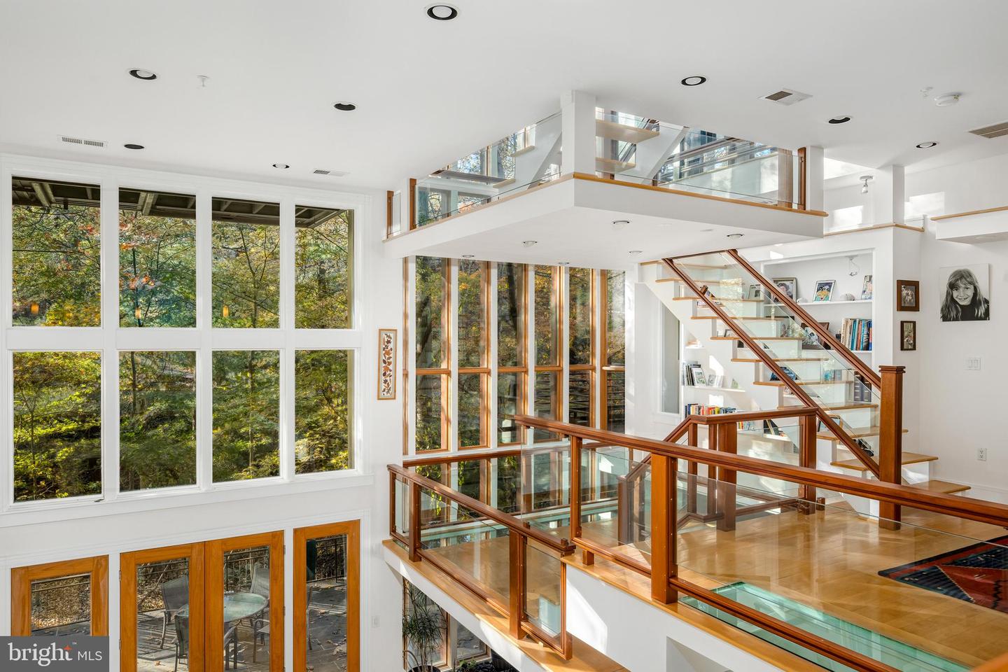 2807 CHESTERFIELD PL NW, WASHINGTON, District Of Columbia 20008, 5 Bedrooms Bedrooms, ,5 BathroomsBathrooms,Residential,For sale,2807 CHESTERFIELD PL NW,DCDC2245322 MLS # DCDC2245322