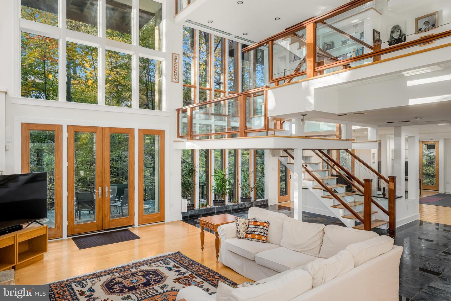 2807 CHESTERFIELD PL NW, WASHINGTON, District Of Columbia 20008, 5 Bedrooms Bedrooms, ,5 BathroomsBathrooms,Residential,For sale,2807 CHESTERFIELD PL NW,DCDC2245322 MLS # DCDC2245322