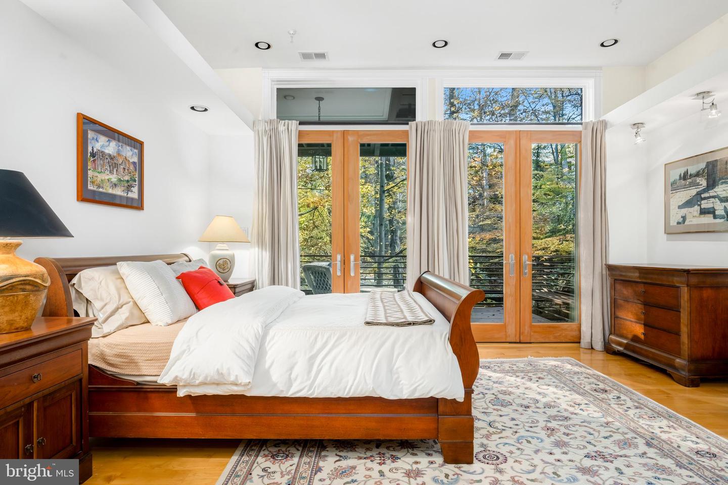 2807 CHESTERFIELD PL NW, WASHINGTON, District Of Columbia 20008, 5 Bedrooms Bedrooms, ,5 BathroomsBathrooms,Residential,For sale,2807 CHESTERFIELD PL NW,DCDC2245322 MLS # DCDC2245322