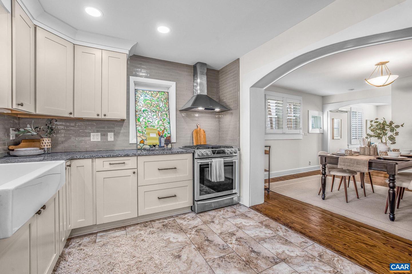 201 PALATINE AVE, CHARLOTTESVILLE, Virginia 22902, 4 Bedrooms Bedrooms, ,2 BathroomsBathrooms,Residential,For sale,201 PALATINE AVE,673196 MLS # 673196 201 PALATINE AVE, CHARLOTTESVILLE, Virginia 22902, 4 Bedrooms Bedrooms, ,2 BathroomsBathrooms,Residential,For sale,201 PALATINE AVE,673196 MLS # 673196