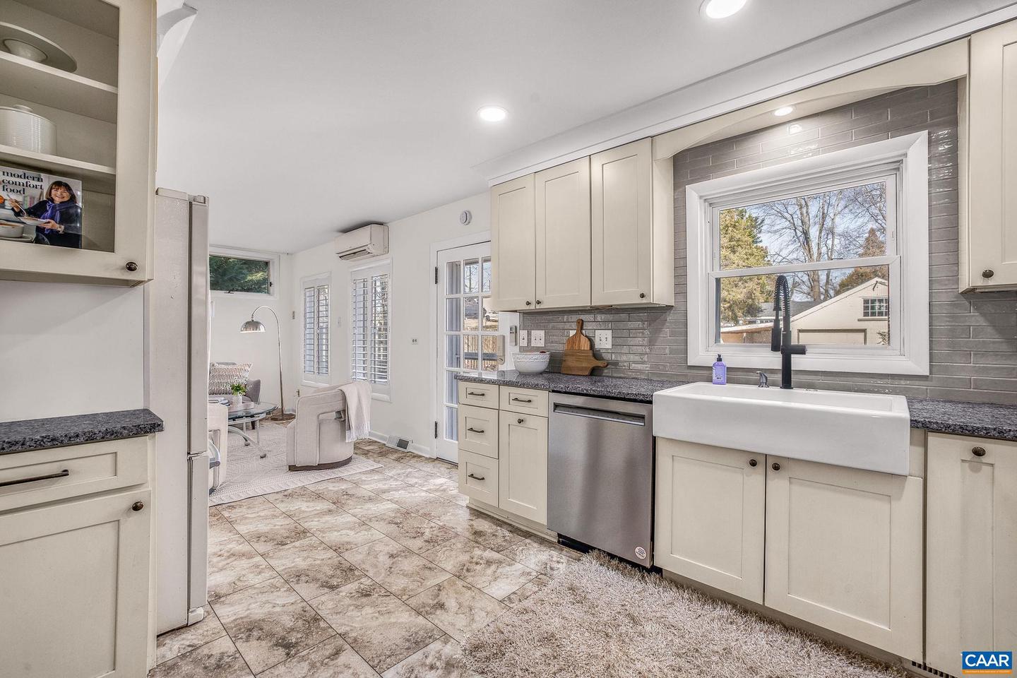 201 PALATINE AVE, CHARLOTTESVILLE, Virginia 22902, 4 Bedrooms Bedrooms, ,2 BathroomsBathrooms,Residential,For sale,201 PALATINE AVE,673196 MLS # 673196 201 PALATINE AVE, CHARLOTTESVILLE, Virginia 22902, 4 Bedrooms Bedrooms, ,2 BathroomsBathrooms,Residential,For sale,201 PALATINE AVE,673196 MLS # 673196