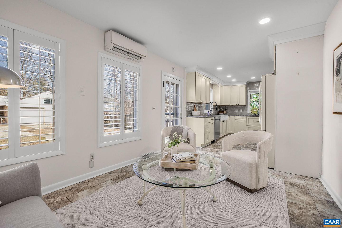 201 PALATINE AVE, CHARLOTTESVILLE, Virginia 22902, 4 Bedrooms Bedrooms, ,2 BathroomsBathrooms,Residential,For sale,201 PALATINE AVE,673196 MLS # 673196 201 PALATINE AVE, CHARLOTTESVILLE, Virginia 22902, 4 Bedrooms Bedrooms, ,2 BathroomsBathrooms,Residential,For sale,201 PALATINE AVE,673196 MLS # 673196