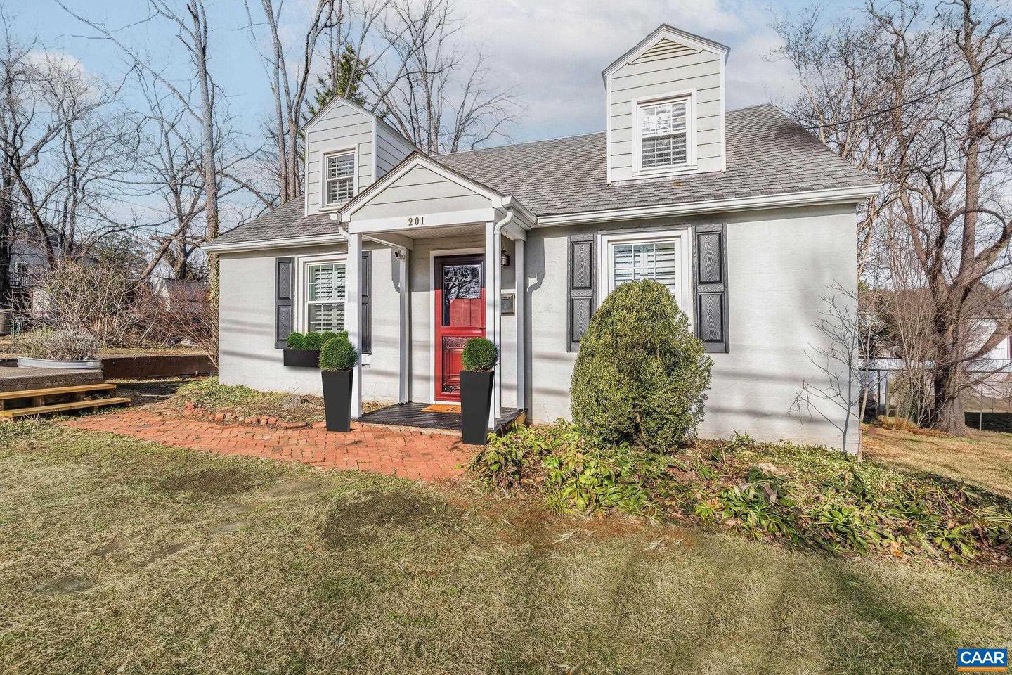 201 PALATINE AVE, CHARLOTTESVILLE, Virginia 22902, 4 Bedrooms Bedrooms, ,2 BathroomsBathrooms,Residential,For sale,201 PALATINE AVE,673196 MLS # 673196 201 PALATINE AVE, CHARLOTTESVILLE, Virginia 22902, 4 Bedrooms Bedrooms, ,2 BathroomsBathrooms,Residential,For sale,201 PALATINE AVE,673196 MLS # 673196