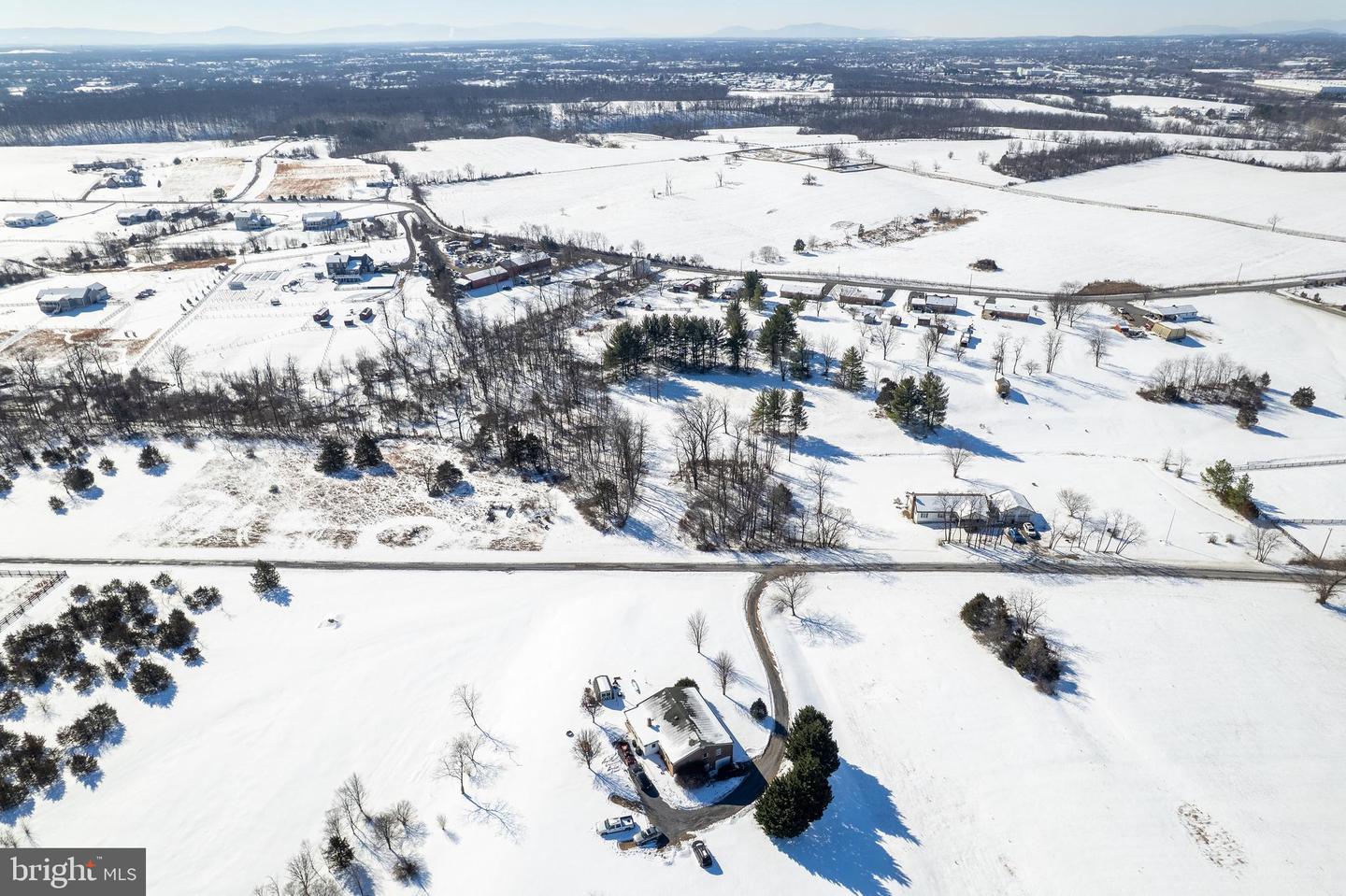 188 MARQUIS CT, WINCHESTER, Virginia 22603, 4 Bedrooms Bedrooms, ,3 BathroomsBathrooms,Residential,For sale,188 MARQUIS CT,VAFV2039520 MLS # VAFV2039520