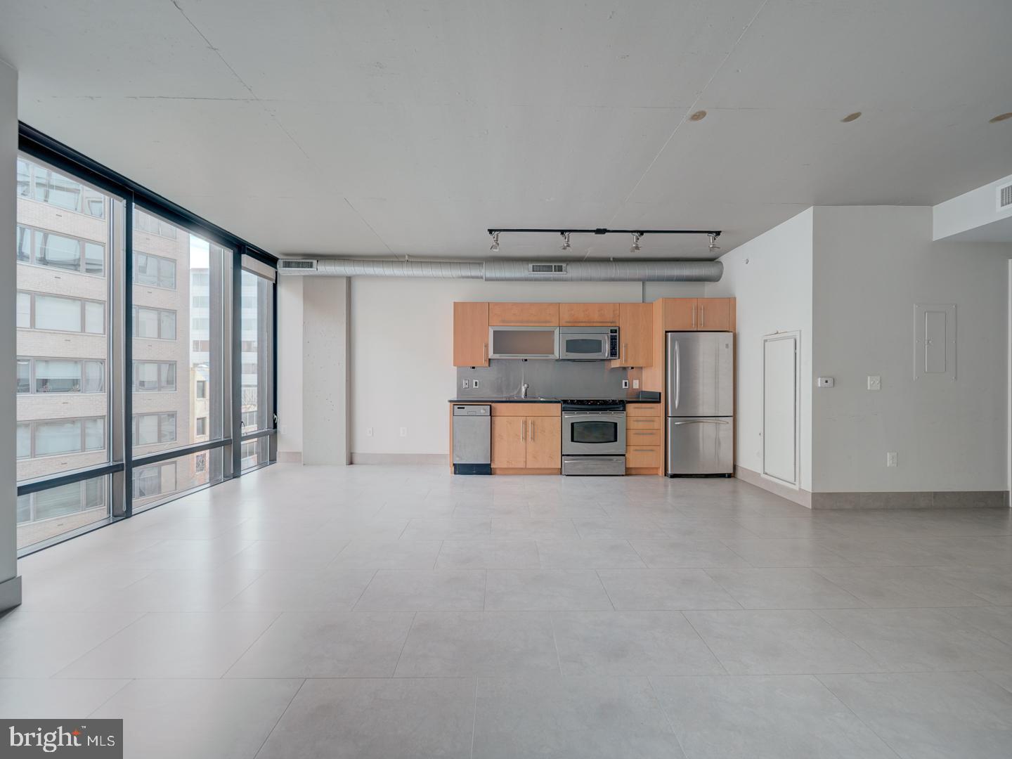 1133 14TH ST NW #609, WASHINGTON, District Of Columbia 20005, ,1 BathroomBathrooms,Residential,For sale,1133 14TH ST NW #609,DCDC2245986 MLS # DCDC2245986 1133 14TH ST NW #609, WASHINGTON, District Of Columbia 20005, ,1 BathroomBathrooms,Residential,For sale,1133 14TH ST NW #609,DCDC2245986 MLS # DCDC2245986