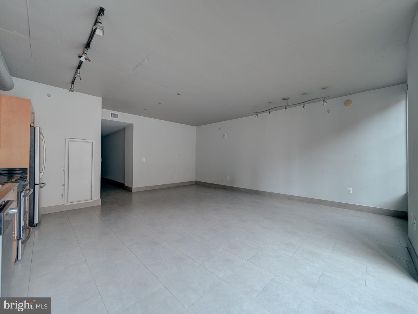 1133 14TH ST NW #609, WASHINGTON, District Of Columbia 20005, ,1 BathroomBathrooms,Residential,For sale,1133 14TH ST NW #609,DCDC2245986 MLS # DCDC2245986 1133 14TH ST NW #609, WASHINGTON, District Of Columbia 20005, ,1 BathroomBathrooms,Residential,For sale,1133 14TH ST NW #609,DCDC2245986 MLS # DCDC2245986