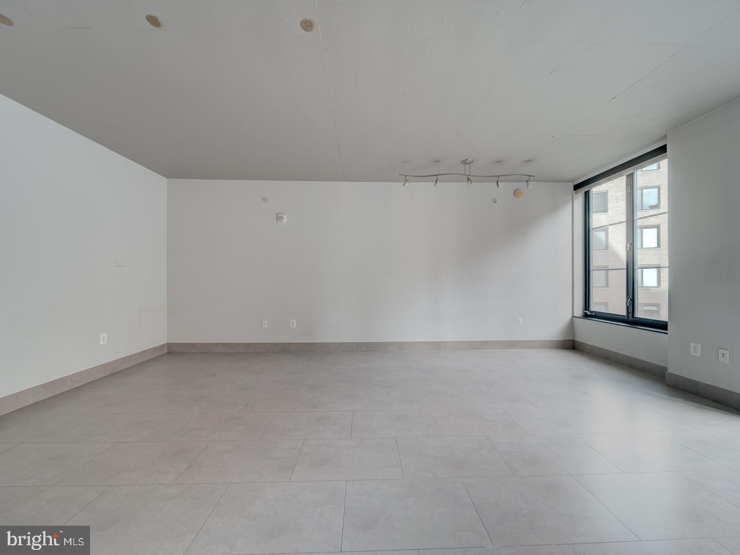 1133 14TH ST NW #609, WASHINGTON, District Of Columbia 20005, ,1 BathroomBathrooms,Residential,For sale,1133 14TH ST NW #609,DCDC2245986 MLS # DCDC2245986 1133 14TH ST NW #609, WASHINGTON, District Of Columbia 20005, ,1 BathroomBathrooms,Residential,For sale,1133 14TH ST NW #609,DCDC2245986 MLS # DCDC2245986