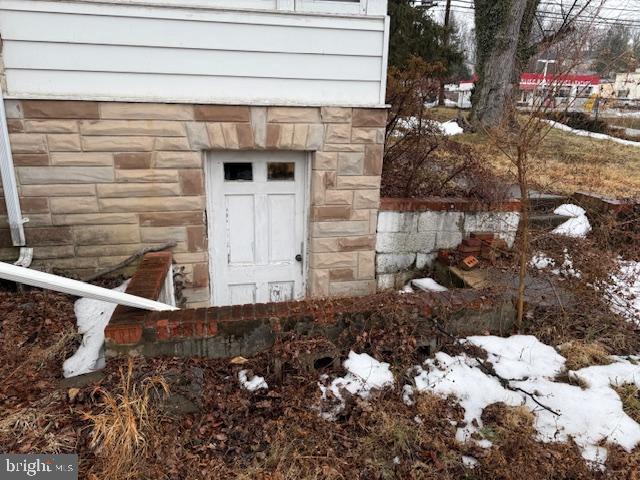 4700 BACKLICK RD, ANNANDALE, Virginia 22003, 2 Bedrooms Bedrooms, 4 Rooms Rooms,1 BathroomBathrooms,Residential,For sale,4700 BACKLICK RD,VAFX2290956 MLS # VAFX2290956