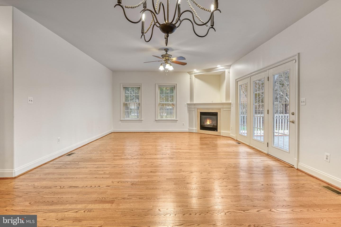 10519 WILDBROOKE CT, SPOTSYLVANIA, Virginia 22551, 5 Bedrooms Bedrooms, ,5 BathroomsBathrooms,Residential,For sale,10519 WILDBROOKE CT,VASP2039260 MLS # VASP2039260