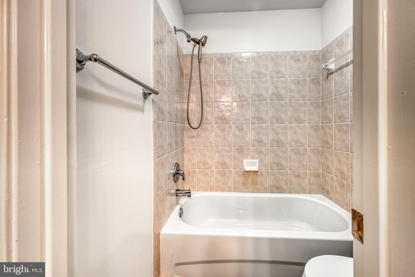 10519 WILDBROOKE CT, SPOTSYLVANIA, Virginia 22551, 5 Bedrooms Bedrooms, ,5 BathroomsBathrooms,Residential,For sale,10519 WILDBROOKE CT,VASP2039260 MLS # VASP2039260