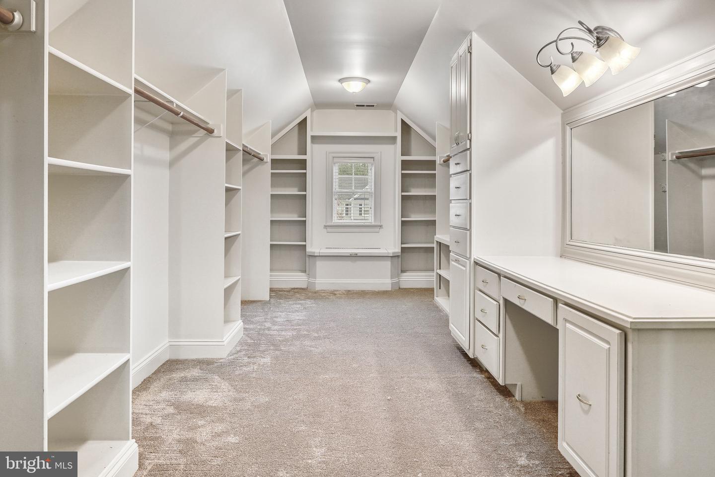 10519 WILDBROOKE CT, SPOTSYLVANIA, Virginia 22551, 5 Bedrooms Bedrooms, ,5 BathroomsBathrooms,Residential,For sale,10519 WILDBROOKE CT,VASP2039260 MLS # VASP2039260