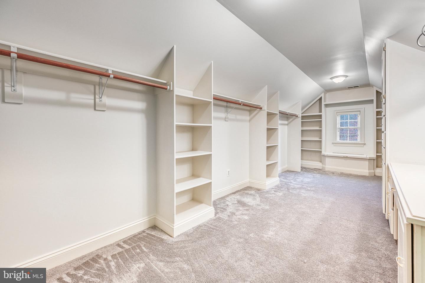 10519 WILDBROOKE CT, SPOTSYLVANIA, Virginia 22551, 5 Bedrooms Bedrooms, ,5 BathroomsBathrooms,Residential,For sale,10519 WILDBROOKE CT,VASP2039260 MLS # VASP2039260