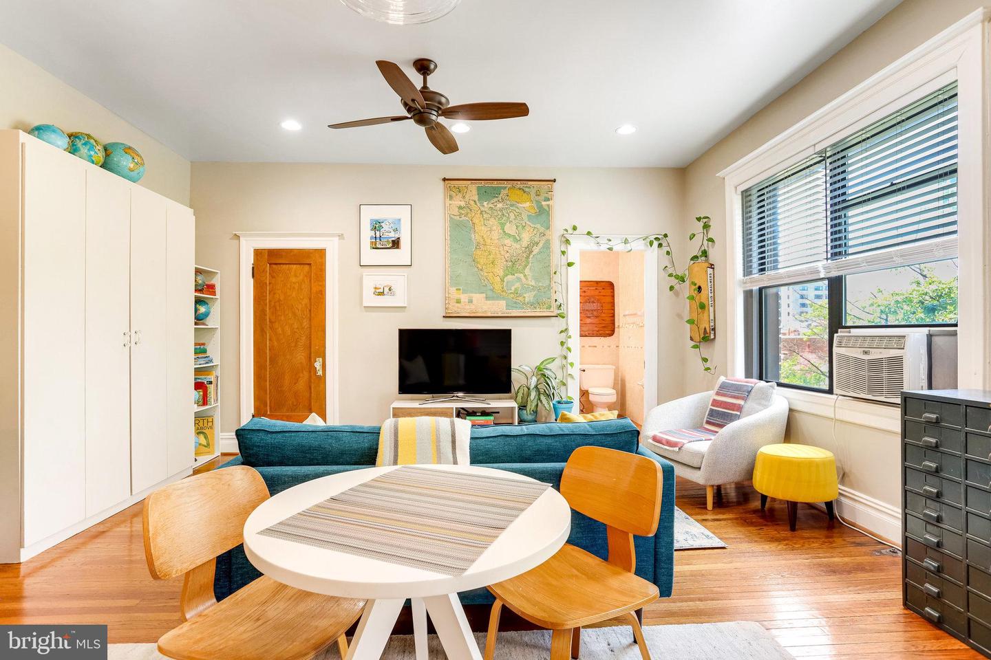 1514 17TH ST NW #412, WASHINGTON, District Of Columbia 20036, ,1 BathroomBathrooms,Residential,For sale,1514 17TH ST NW #412,DCDC2246016 MLS # DCDC2246016