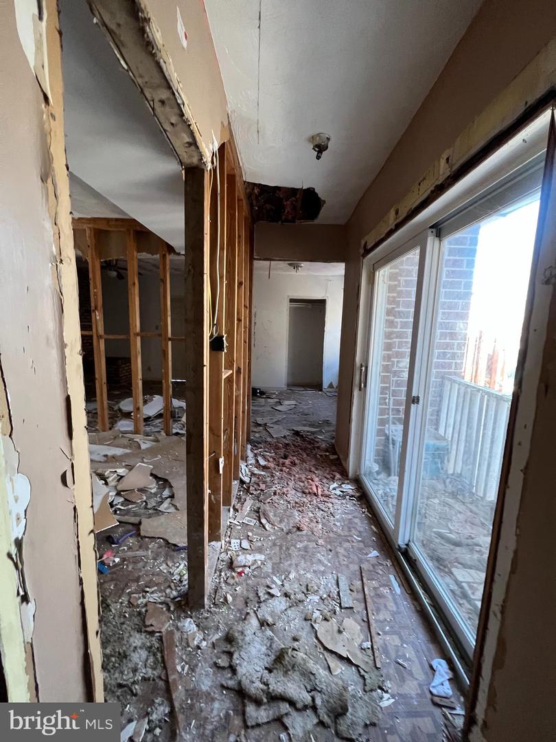 4530 DIX ST NE, WASHINGTON, District Of Columbia 20019, 2 Bedrooms Bedrooms, ,1 BathroomBathrooms,Residential,For sale,4530 DIX ST NE,DCDC2246026 MLS # DCDC2246026