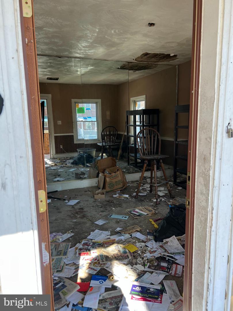 4530 DIX ST NE, WASHINGTON, District Of Columbia 20019, 2 Bedrooms Bedrooms, ,1 BathroomBathrooms,Residential,For sale,4530 DIX ST NE,DCDC2246026 MLS # DCDC2246026