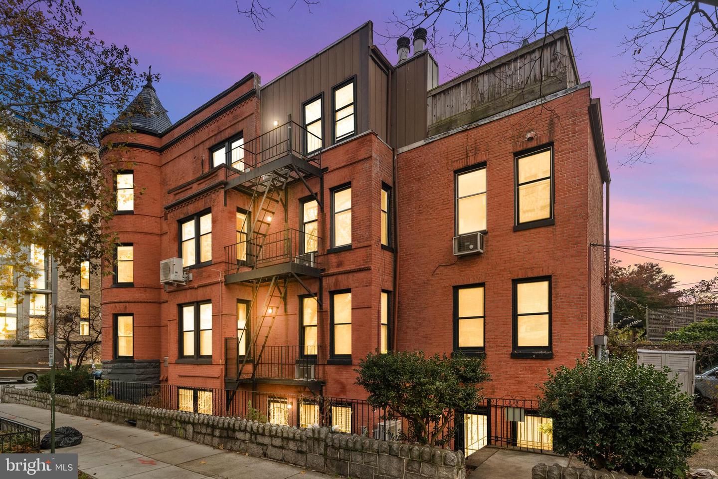 2032 15TH ST NW #2, WASHINGTON, District Of Columbia 20009, 1 Bedroom Bedrooms, ,1 BathroomBathrooms,Residential,For sale,2032 15TH ST NW #2,DCDC2246034 MLS # DCDC2246034 2032 15TH ST NW #2, WASHINGTON, District Of Columbia 20009, 1 Bedroom Bedrooms, ,1 BathroomBathrooms,Residential,For sale,2032 15TH ST NW #2,DCDC2246034 MLS # DCDC2246034