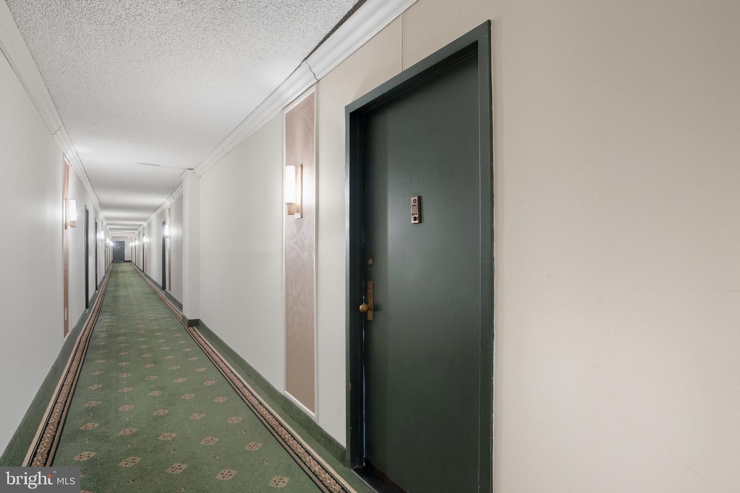 3701 S GEORGE MASON DR #1510N, FALLS CHURCH, Virginia 22041, 1 Bedroom Bedrooms, ,1 BathroomBathrooms,Residential,For sale,3701 S GEORGE MASON DR #1510N,VAFX2290992 MLS # VAFX2290992 3701 S GEORGE MASON DR #1510N, FALLS CHURCH, Virginia 22041, 1 Bedroom Bedrooms, ,1 BathroomBathrooms,Residential,For sale,3701 S GEORGE MASON DR #1510N,VAFX2290992 MLS # VAFX2290992