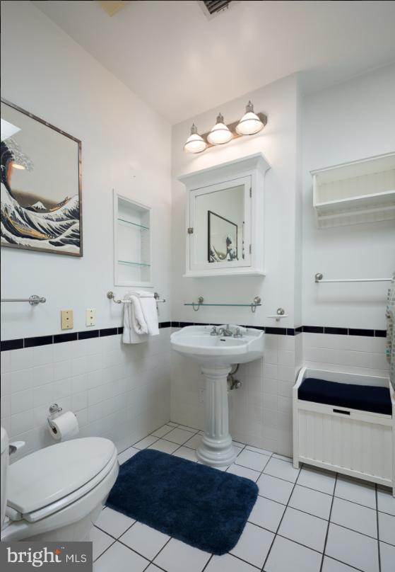 1434 T ST NW, WASHINGTON, District Of Columbia 20009, 2 Bedrooms Bedrooms, ,2 BathroomsBathrooms,Residential,For sale,1434 T ST NW,DCDC2246184 MLS # DCDC2246184 1434 T ST NW, WASHINGTON, District Of Columbia 20009, 2 Bedrooms Bedrooms, ,2 BathroomsBathrooms,Residential,For sale,1434 T ST NW,DCDC2246184 MLS # DCDC2246184