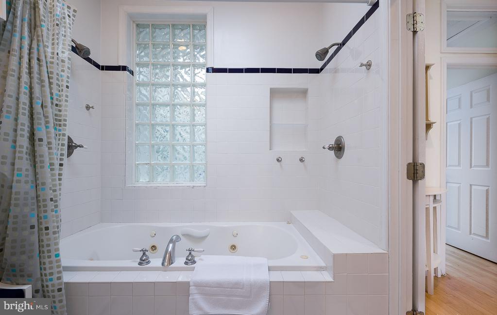 1434 T ST NW, WASHINGTON, District Of Columbia 20009, 2 Bedrooms Bedrooms, ,2 BathroomsBathrooms,Residential,For sale,1434 T ST NW,DCDC2246184 MLS # DCDC2246184 1434 T ST NW, WASHINGTON, District Of Columbia 20009, 2 Bedrooms Bedrooms, ,2 BathroomsBathrooms,Residential,For sale,1434 T ST NW,DCDC2246184 MLS # DCDC2246184