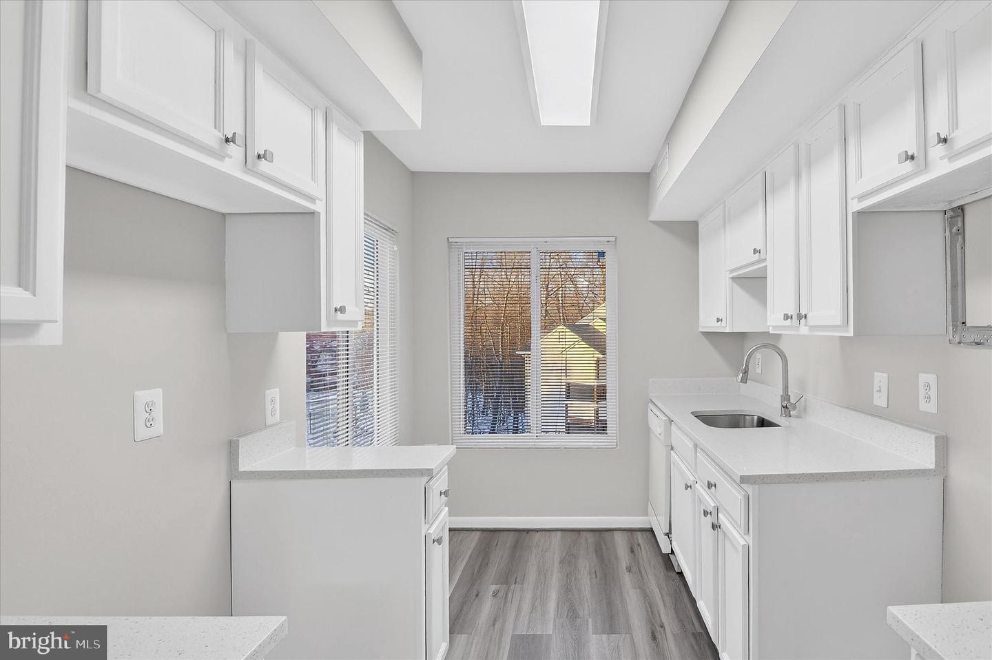 10320 LURIA COMMONS CT #3I, BURKE, Virginia 22015, 2 Bedrooms Bedrooms, ,1 BathroomBathrooms,Residential,For sale,10320 LURIA COMMONS CT #3I,VAFX2291044 MLS # VAFX2291044