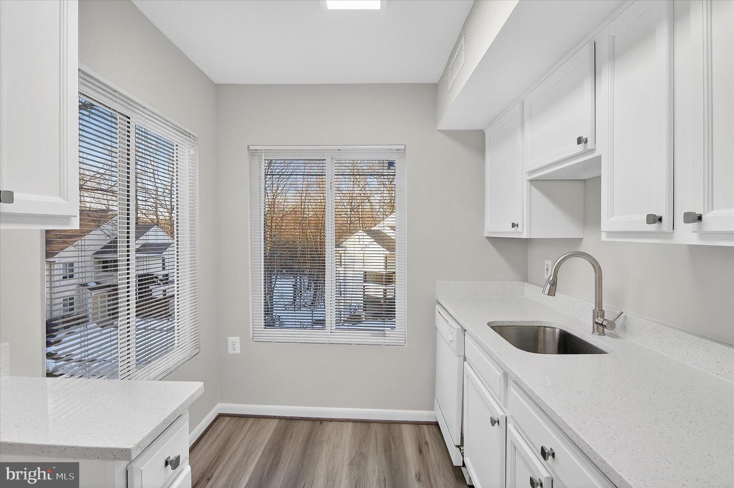 10320 LURIA COMMONS CT #3I, BURKE, Virginia 22015, 2 Bedrooms Bedrooms, ,1 BathroomBathrooms,Residential,For sale,10320 LURIA COMMONS CT #3I,VAFX2291044 MLS # VAFX2291044