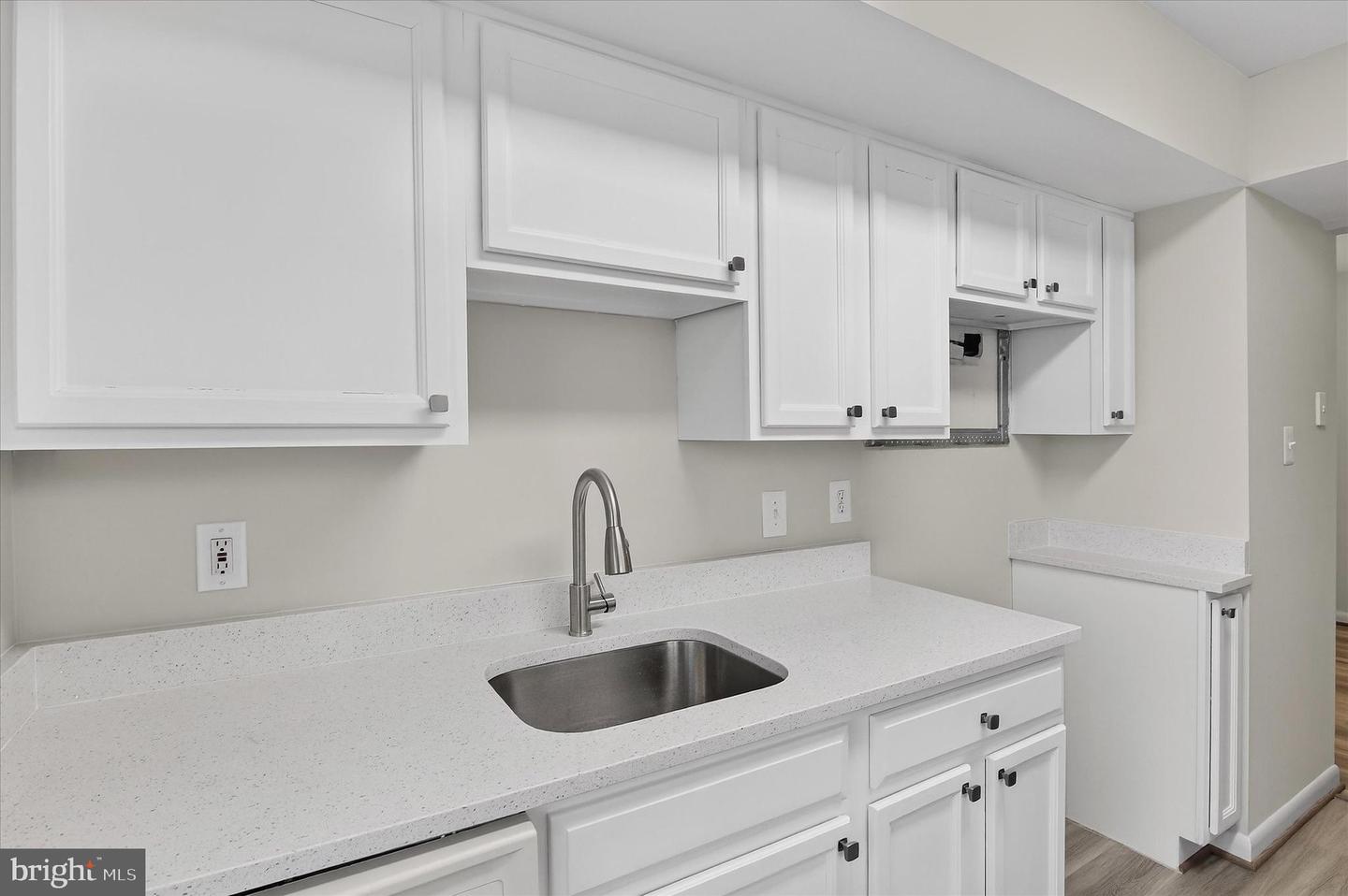 10320 LURIA COMMONS CT #3I, BURKE, Virginia 22015, 2 Bedrooms Bedrooms, ,1 BathroomBathrooms,Residential,For sale,10320 LURIA COMMONS CT #3I,VAFX2291044 MLS # VAFX2291044