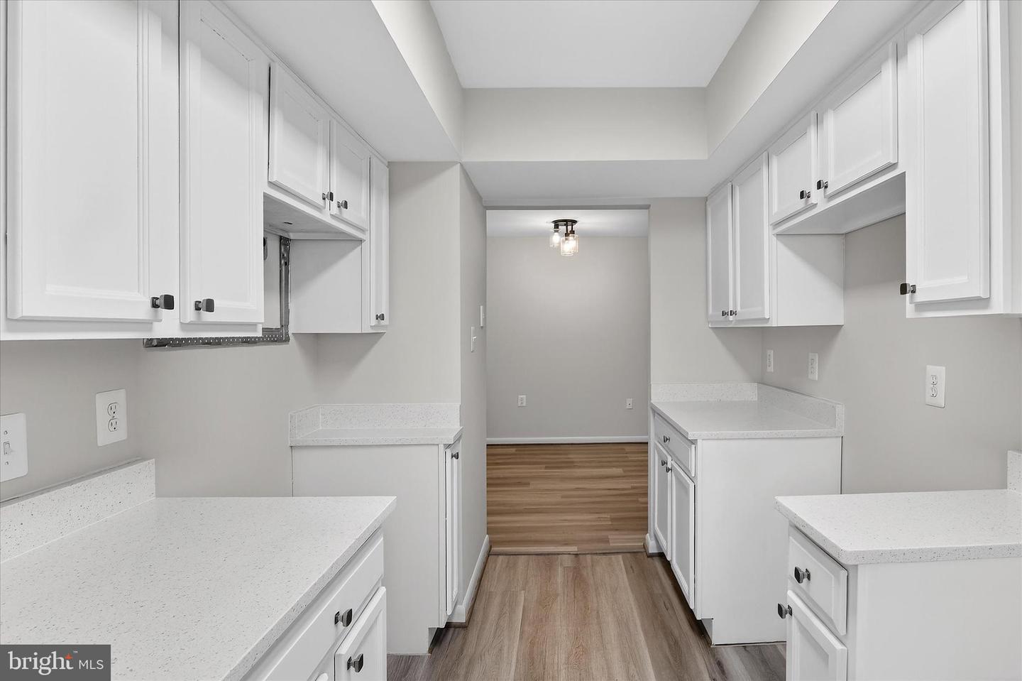 10320 LURIA COMMONS CT #3I, BURKE, Virginia 22015, 2 Bedrooms Bedrooms, ,1 BathroomBathrooms,Residential,For sale,10320 LURIA COMMONS CT #3I,VAFX2291044 MLS # VAFX2291044