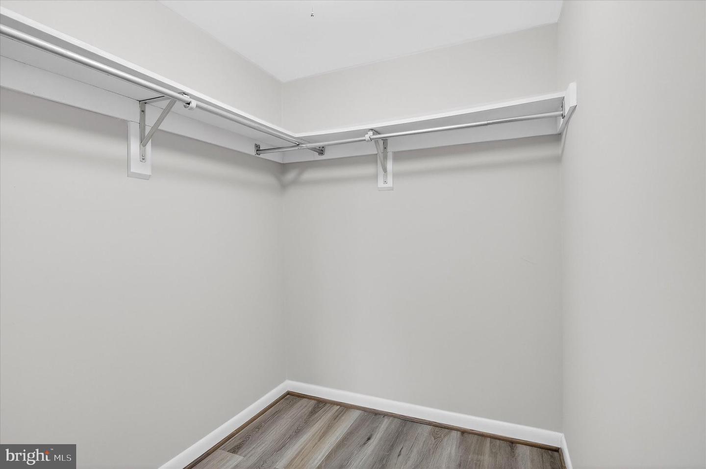 10320 LURIA COMMONS CT #3I, BURKE, Virginia 22015, 2 Bedrooms Bedrooms, ,1 BathroomBathrooms,Residential,For sale,10320 LURIA COMMONS CT #3I,VAFX2291044 MLS # VAFX2291044