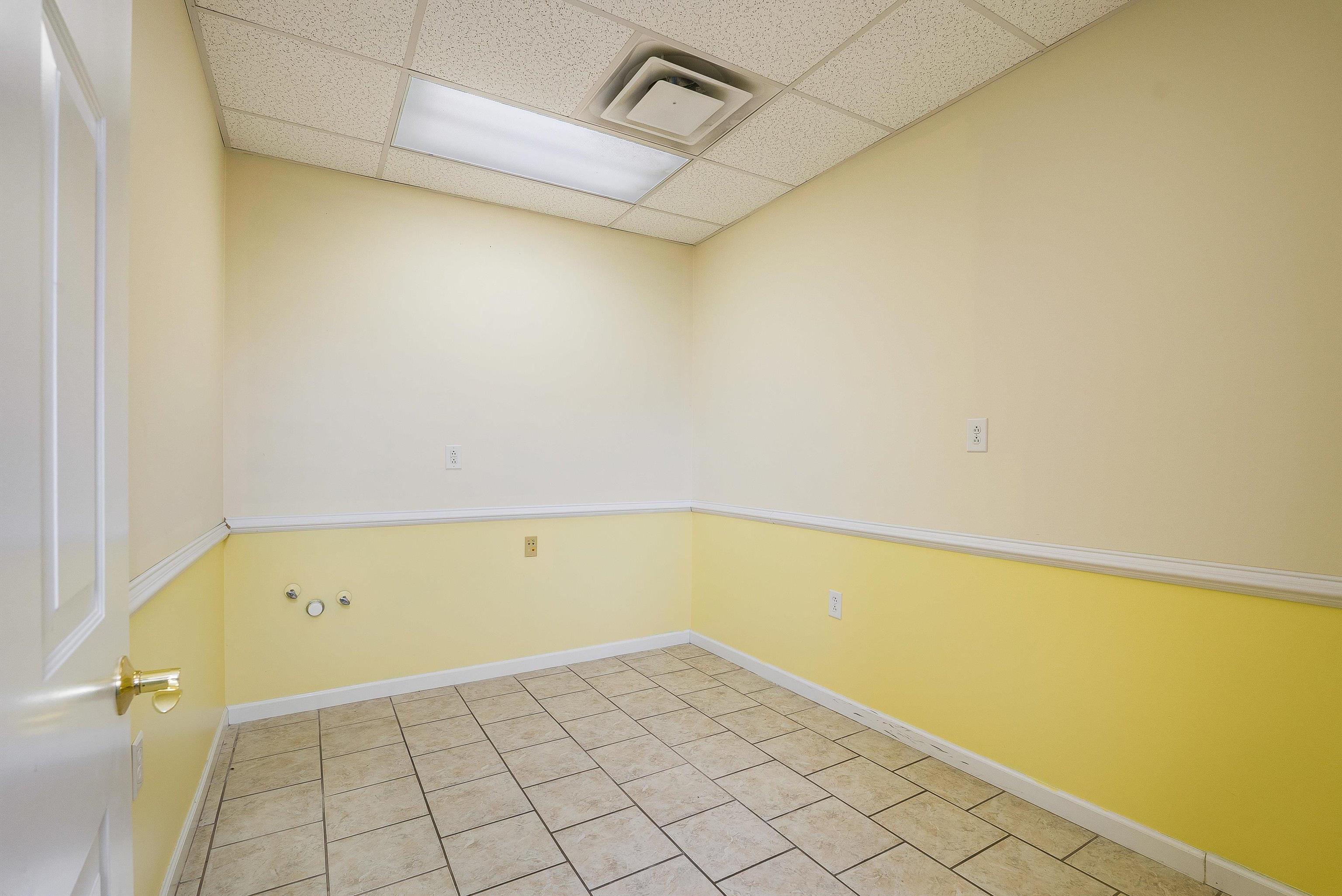 516 FIRST ST, SHENANDOAH, Virginia 22849, ,Commercial,516 FIRST ST,673274 MLS # 673274