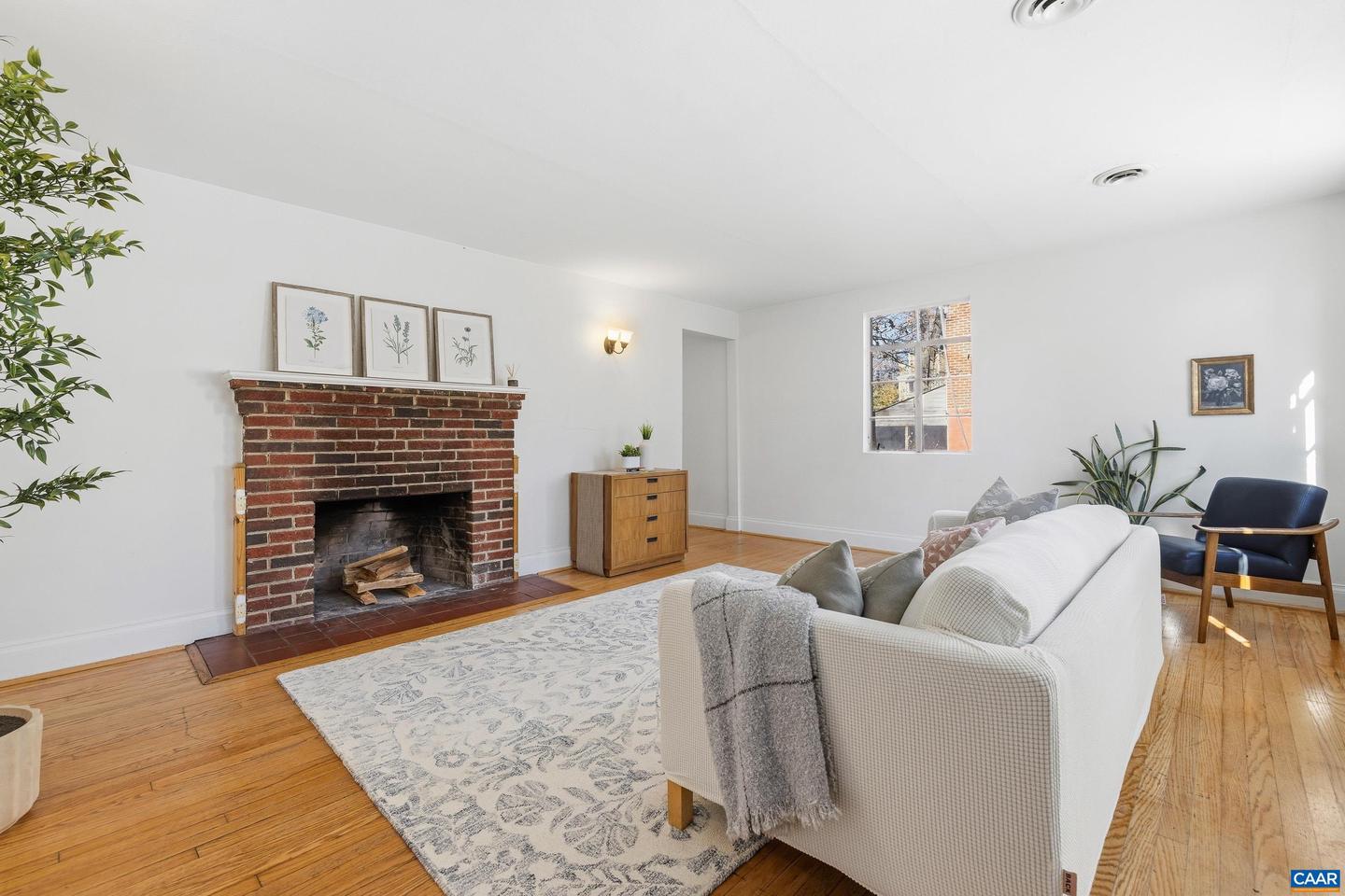 2709 ETON RD, CHARLOTTESVILLE, Virginia 22903, 6 Bedrooms Bedrooms, ,2 BathroomsBathrooms,Residential,For sale,2709 ETON RD,671473 MLS # 671473