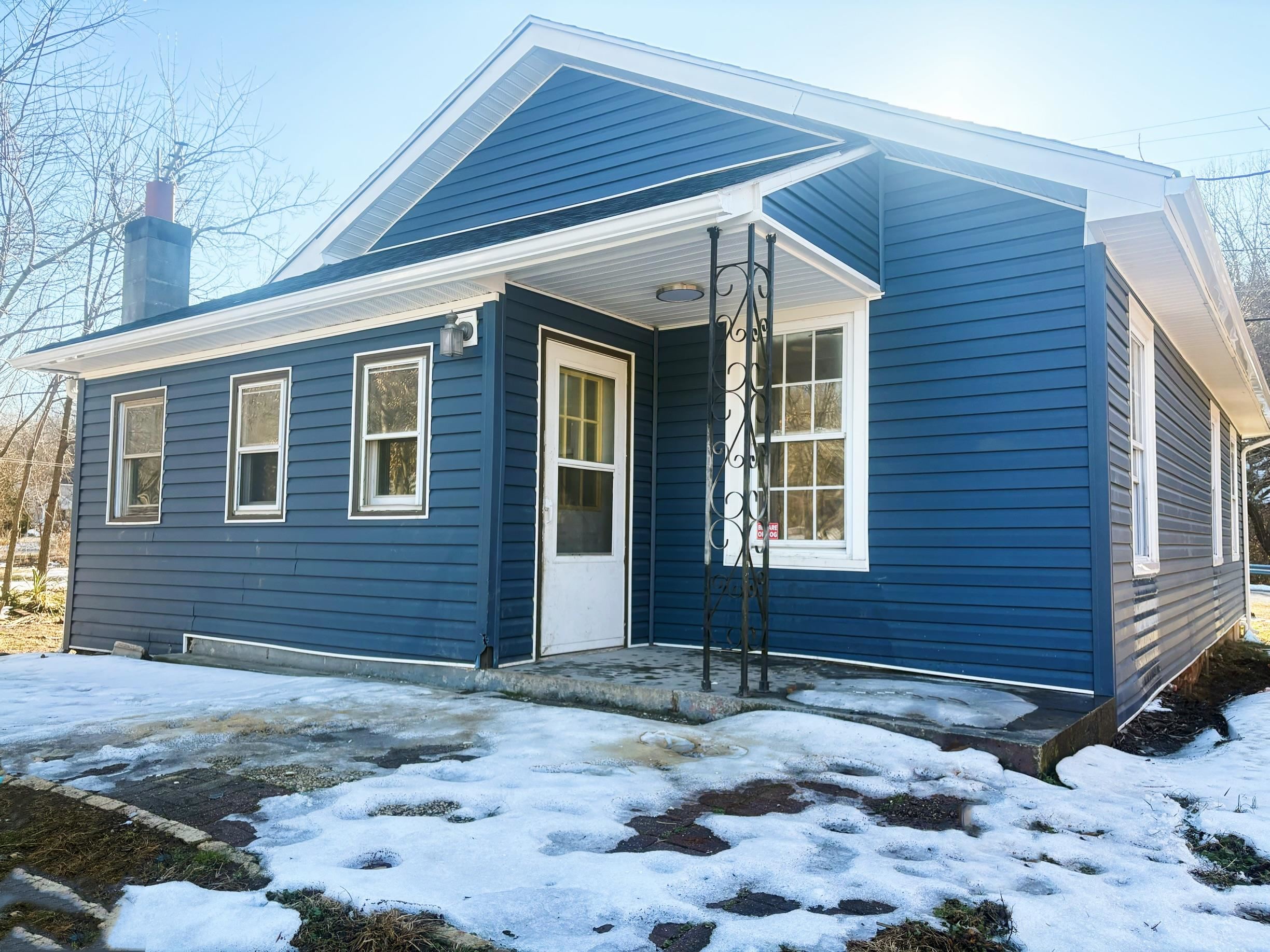 1473 TENTH ST, WAYNESBORO, Virginia 22980, 2 Bedrooms Bedrooms, ,1 BathroomBathrooms,Residential,1473 TENTH ST,673272 MLS # 673272