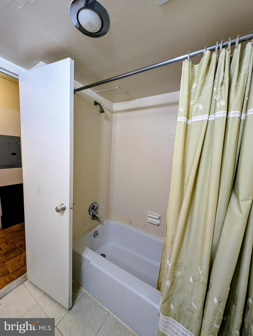 1245 4TH SW #STUDIO E110, WASHINGTON, District Of Columbia 20024, ,1 BathroomBathrooms,Residential,For sale,1245 4TH SW #STUDIO E110,DCDC2238066 MLS # DCDC2238066 1245 4TH SW #STUDIO E110, WASHINGTON, District Of Columbia 20024, ,1 BathroomBathrooms,Residential,For sale,1245 4TH SW #STUDIO E110,DCDC2238066 MLS # DCDC2238066