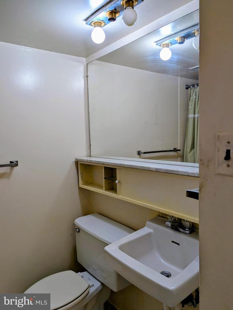 1245 4TH SW #STUDIO E110, WASHINGTON, District Of Columbia 20024, ,1 BathroomBathrooms,Residential,For sale,1245 4TH SW #STUDIO E110,DCDC2238066 MLS # DCDC2238066 1245 4TH SW #STUDIO E110, WASHINGTON, District Of Columbia 20024, ,1 BathroomBathrooms,Residential,For sale,1245 4TH SW #STUDIO E110,DCDC2238066 MLS # DCDC2238066