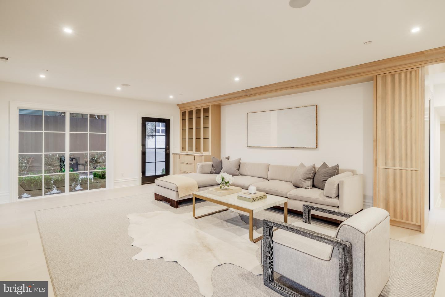 4939 QUEBEC ST NW, WASHINGTON, District Of Columbia 20016, 6 Bedrooms Bedrooms, ,5 BathroomsBathrooms,Residential,For sale,4939 QUEBEC ST NW,DCDC2241230 MLS # DCDC2241230