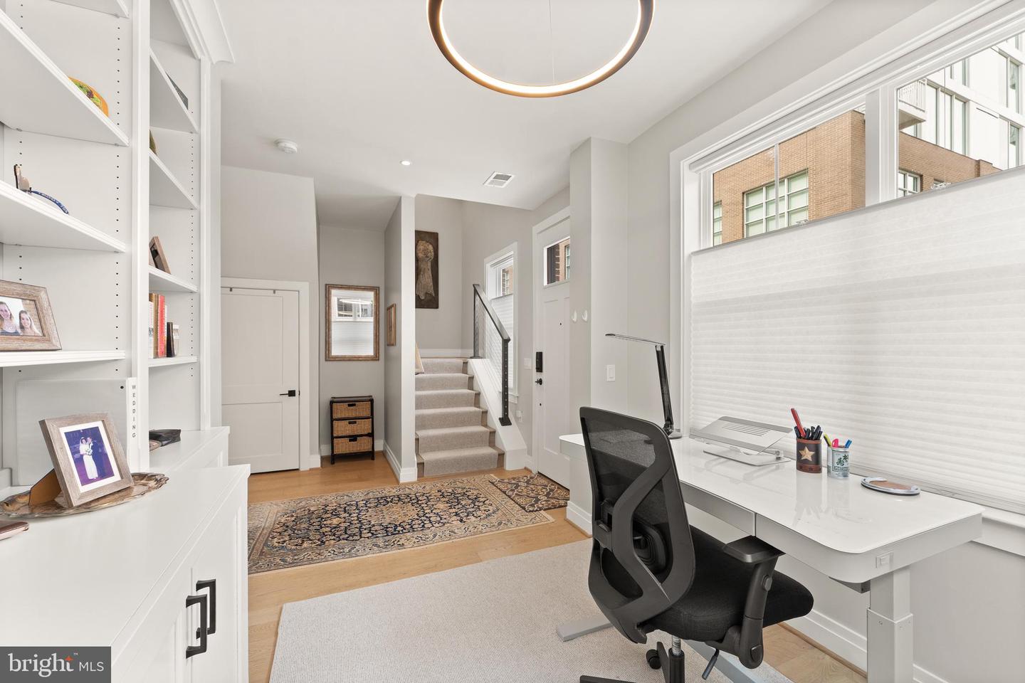 221 MONTGOMERY ST, ALEXANDRIA, Virginia 22314, 3 Bedrooms Bedrooms, ,3 BathroomsBathrooms,Residential,For sale,221 MONTGOMERY ST,VAAX2053822 MLS # VAAX2053822