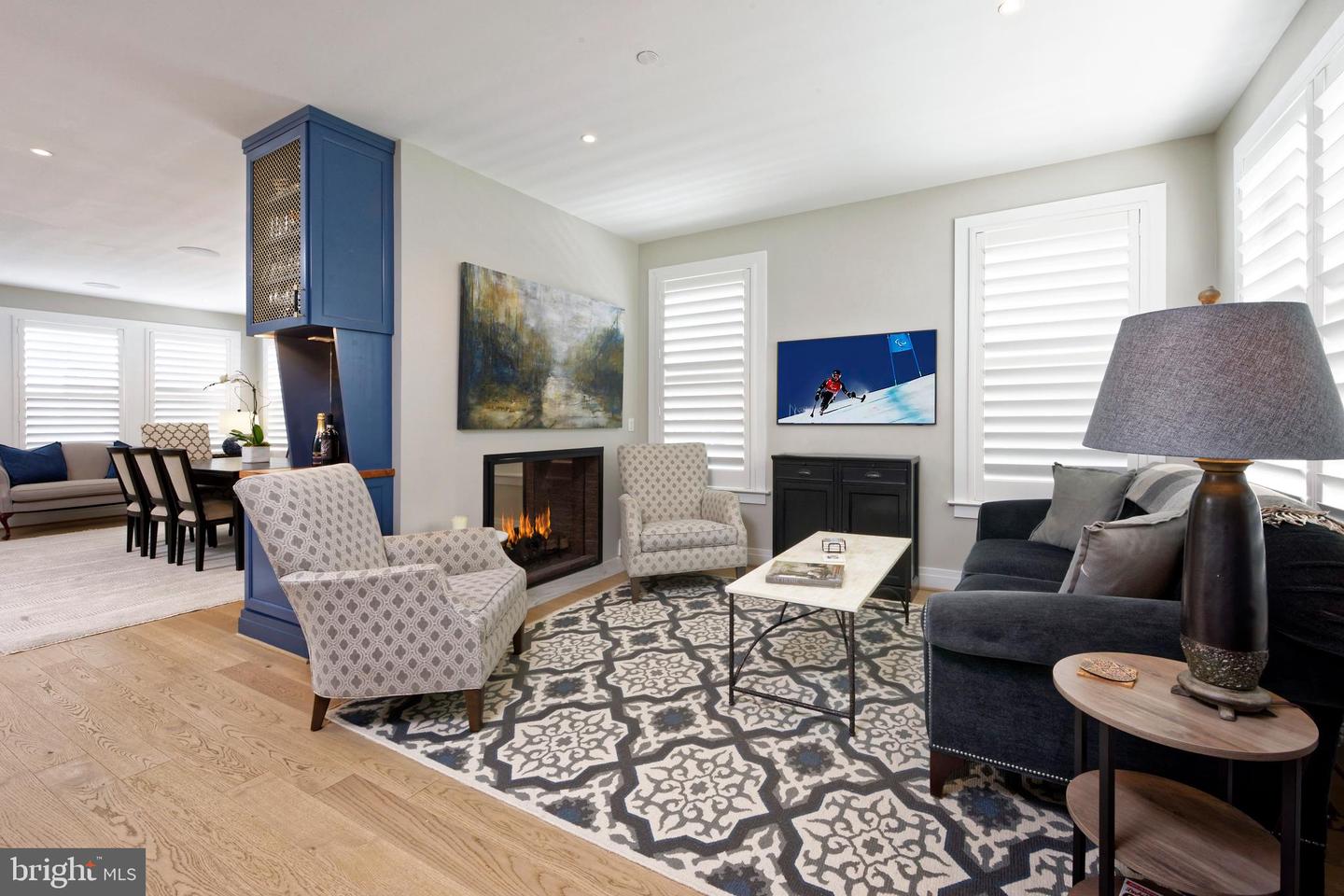 221 MONTGOMERY ST, ALEXANDRIA, Virginia 22314, 3 Bedrooms Bedrooms, ,3 BathroomsBathrooms,Residential,For sale,221 MONTGOMERY ST,VAAX2053822 MLS # VAAX2053822